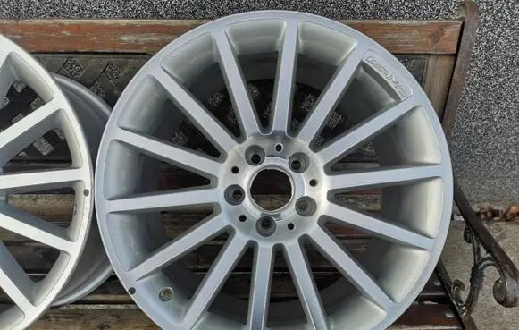 Mercedes-Benz SL R230 R18 alloy rim 
