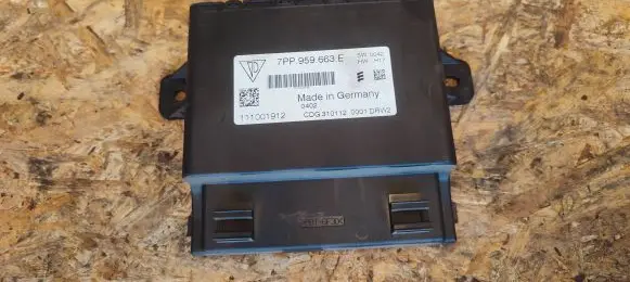 Volkswagen Touareg II Other control units/modules 7PP959663E 111001912 CDG310112