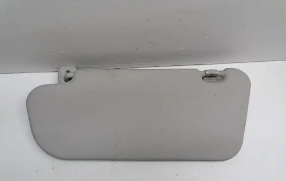 Mazda 3 I Sun visor