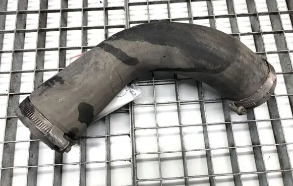 Volkswagen Transporter - Caravelle T5 Air intake hose/pipe 