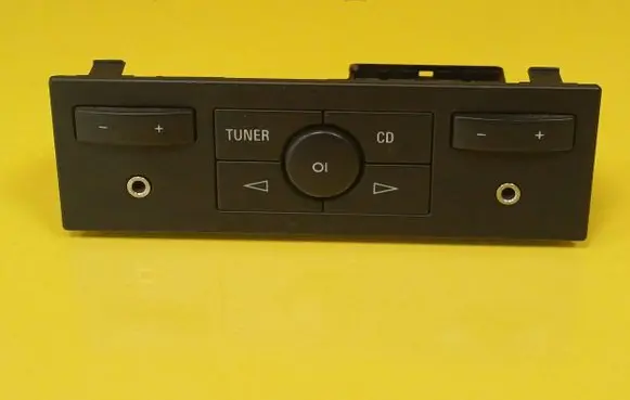 Head unit multimedia control