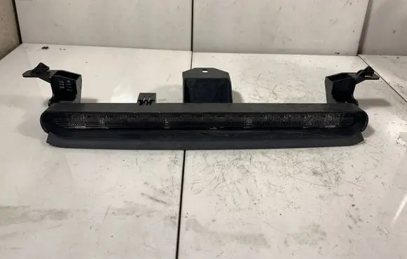 Volvo V70 Third/center stoplight 30678549
