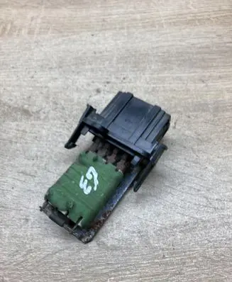 Volkswagen Golf III Heater blower motor/fan resistor 1H0959263 31309055