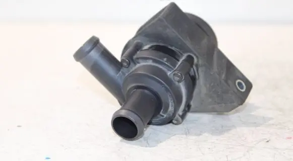 Volkswagen Golf VI Electric auxiliary coolant/water pump 1K0965561F