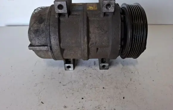 Volvo V70 Air conditioning (A/C) compressor (pump) 8708581 J639