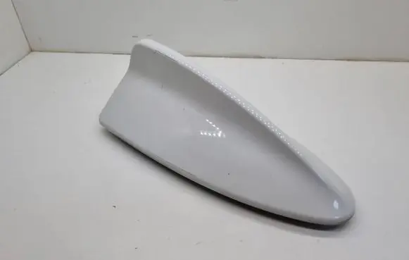 BMW X6 E71 Roof (GPS) antenna cover 6972573 50010185