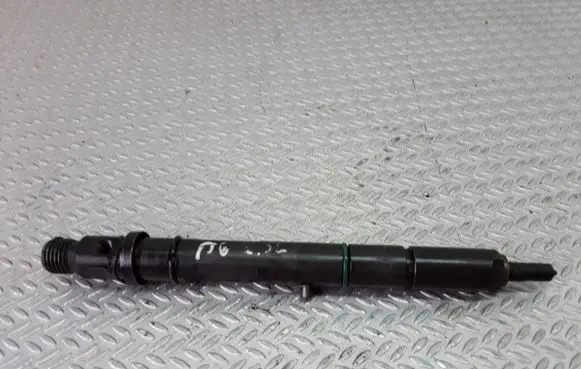 Audi A6 S6 C5 4B Fuel injector 059130201E 0432133836