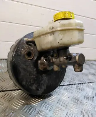 Volkswagen Polo Master brake cylinder X5617
