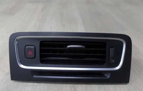 Volvo V60 Dash center air vent grill 1302138 45322
