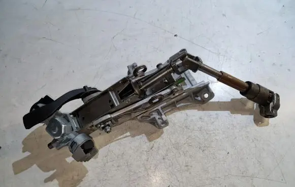 Ford C-MAX II Steering wheel axle 665681001