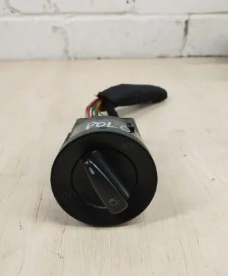 Volkswagen Polo III 6N 6N2 6NF Light switch 1C0941531 0405230