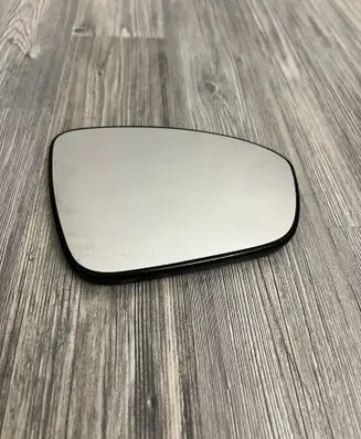 Renault Megane IV Wing mirror glass 