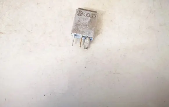 Volkswagen Touran I Other relay 1k0951253 0332011100