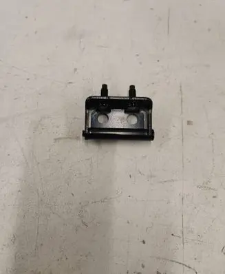 Nissan Qashqai J12 Tailgate/trunk/boot hinge 904006UA0A