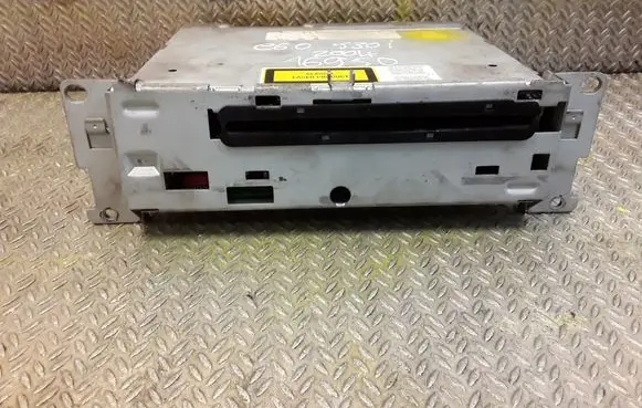 BMW 5 E60 E61 CD/DVD changer 6940031