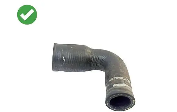 Mercedes-Benz SLK R171 Engine coolant pipe/hose 667065
