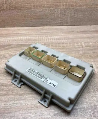 Chrysler Voyager Central body control module P05026063AB 63AB