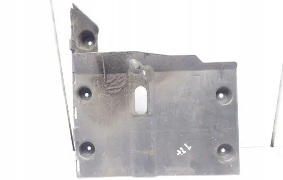 Nissan Qashqai+2 Center/middle under tray cover 74819-BR11A