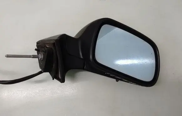 Peugeot 407 Front door electric wing mirror 