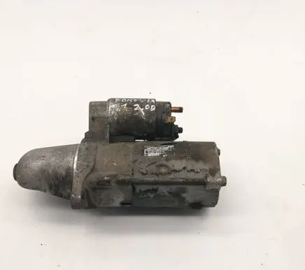 Subaru Forester SH Starter motor M002T89071