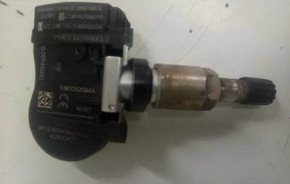 Mitsubishi Outlander Tire pressure sensor 4250C477