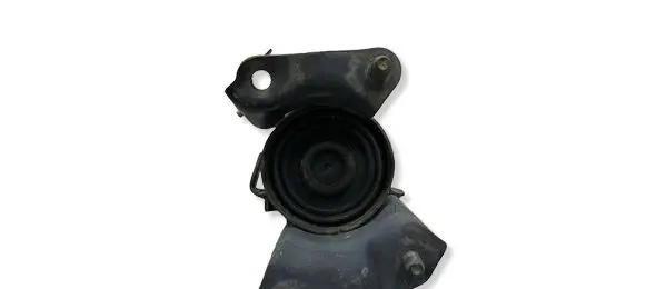 Lexus ES 300h (7th Gen) Engine mount bracket 