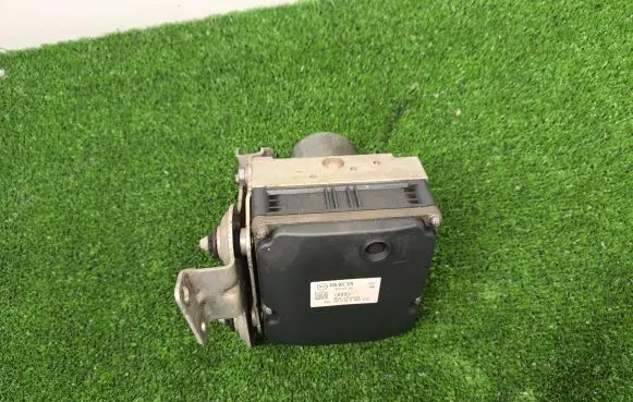 Audi A7 S7 4G ABS control unit/module 4G0907379 00530132