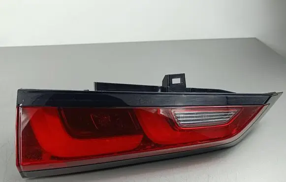 Honda CR-V Tailgate rear/tail lights