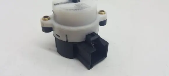 Volvo S60 Ignition lock contact 8645228