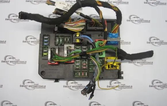 Peugeot 508 Fuse module A2C32427600