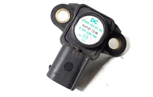 Mercedes-Benz E W212 Air pressure sensor A0061539728