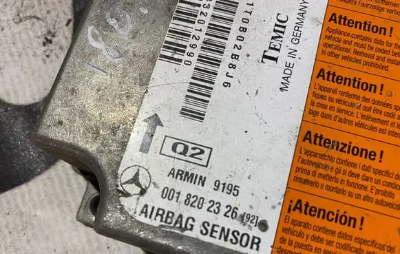 Mercedes-Benz E W210 Airbag control unit/module 0018202326 A0018202326