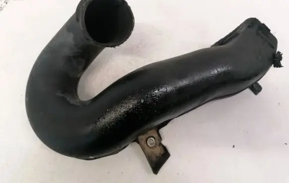 Toyota Auris 150 Air intake hose/pipe 177520R010 17752-0R010