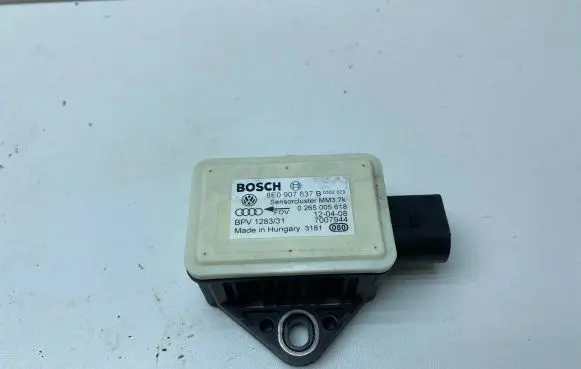 Audi A6 S6 C6 4F ESP acceleration yaw rate sensor 8E0907637B 0265005618 7007944