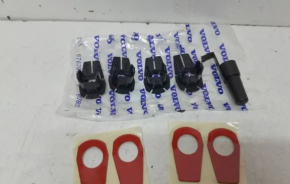 Volvo V60 Front parking sensor holder (PDC) 30728701