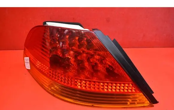 BMW 7 E65 E66 Rear/tail lights 8379687