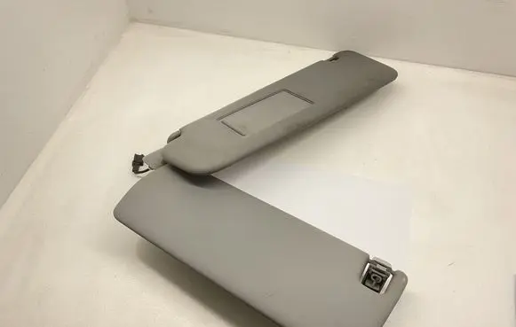 Volkswagen Touareg I Sun visor 7L6857551AQ