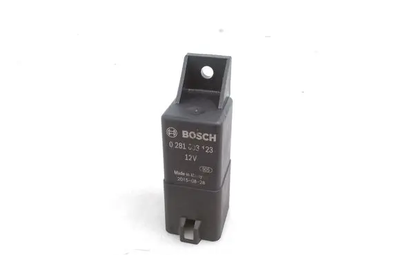 Land Rover Range Rover Evoque L538 Glow plug pre-heat relay FX23189E2AC 0281003123
