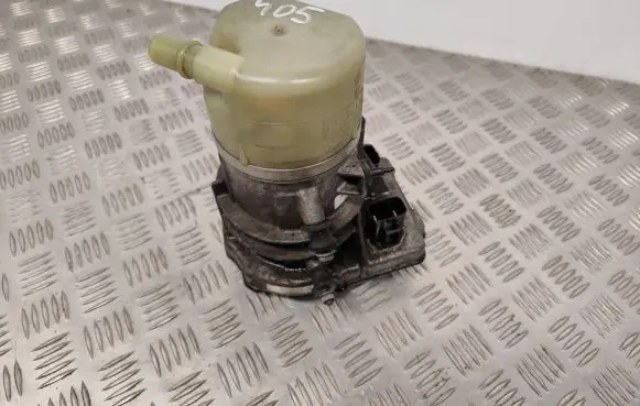 Volvo V60 Power steering pump 31387595