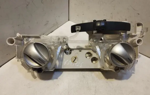 Toyota Yaris Climate control unit 758277 7582774