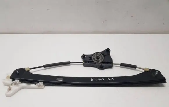 Rear window lifting mechanism without motor