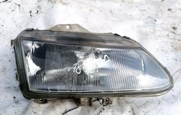 Renault Laguna I Headlight/headlamp