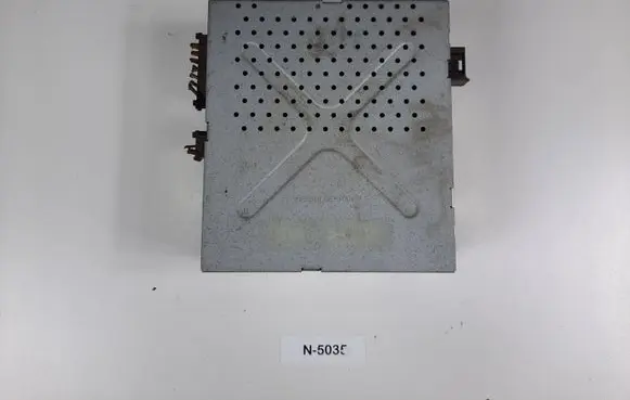 Mercedes-Benz S W220 Sound amplifier A2118271742