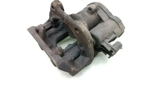 BMW 5 F10 F11 Rear brake caliper 32349660 DAMAGEDCONNECTOR
