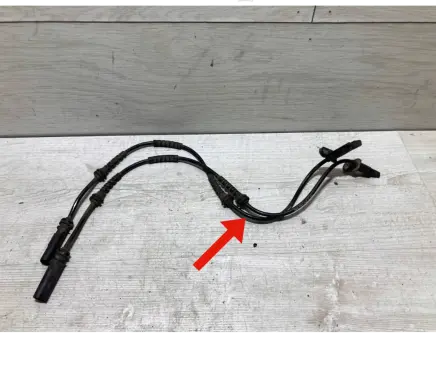 Mini One - Cooper F56 F55 ABS rear brake sensor 6858466