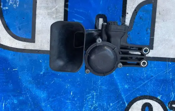 Mercedes-Benz Sprinter W907 W910 Horn signal A0005425221 07112023