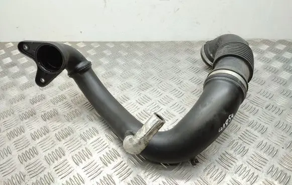 Renault Master III Intercooler hose/pipe 165763705R