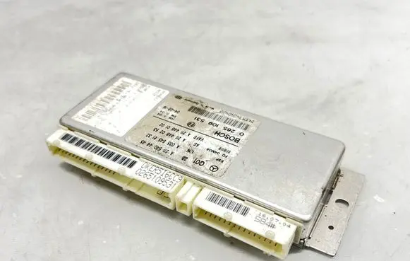 Mercedes-Benz E W211 ESP (stability system) control unit A2115404445 A2114480253 A0355456132