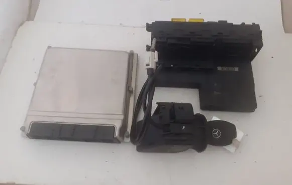 Mercedes-Benz E W210 Engine ECU kit and lock set A6121531279