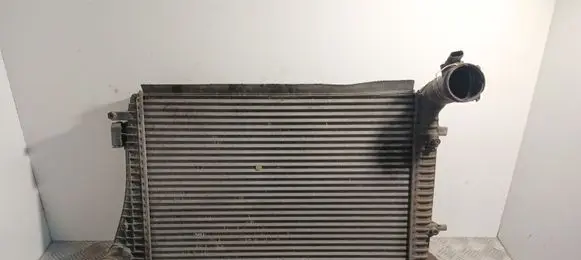 Volkswagen PASSAT B6 Intercooler radiator 3C0145803E